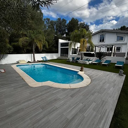 Palmera Villa *